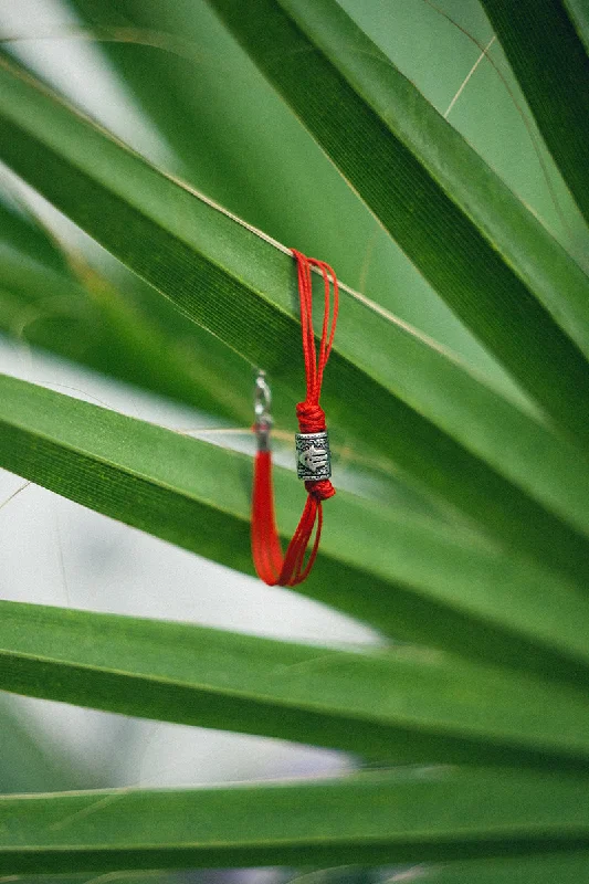 Silver Hamsa bracelet for men, red string, Kabbalah jewelry, evil eye protection