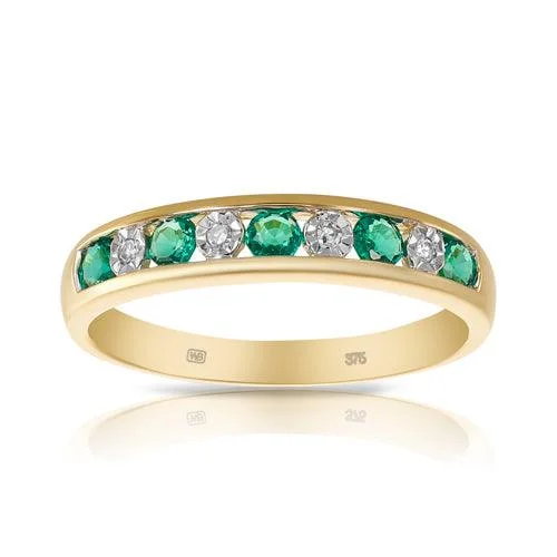 Created Emerald & Diamond Ring in 9ct Yellow Gold