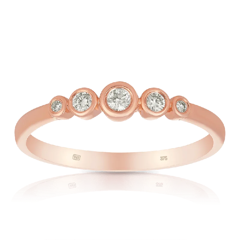 Round Brilliant Cut Bezel Set Ring in 9ct Rose Gold