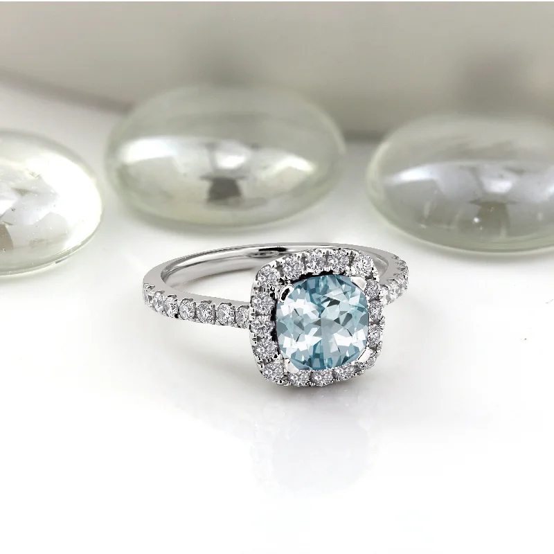 Auriya 3/4ct Cushion-cut Aquamarine and Halo Diamond Engagement Ring 1/2cttw 14k Gold