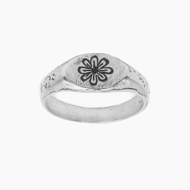 Engraved Daisy Sterling Silver Ring