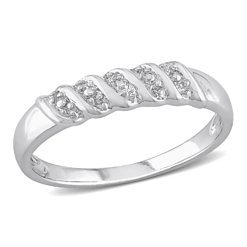 Mimi & Max Diamond Illusion Wedding Band in Sterling Silver