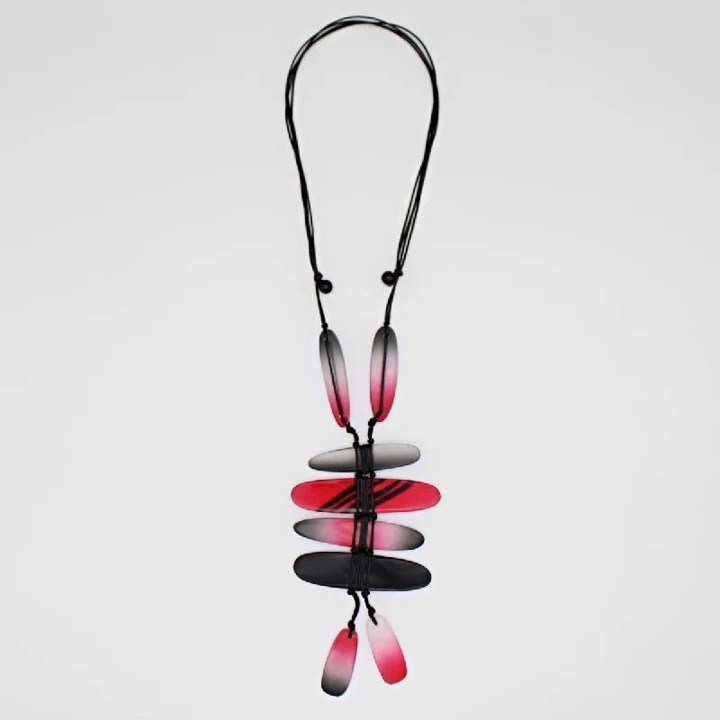 Red and Black Bennett Pendant Necklace