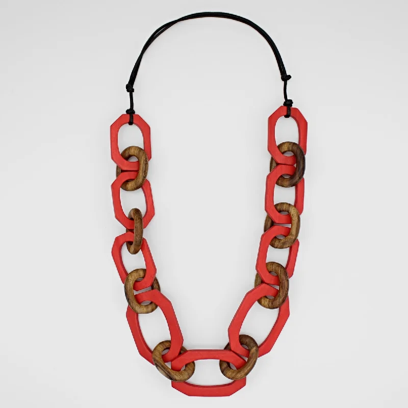 Red-Orange Luzara Link Necklace