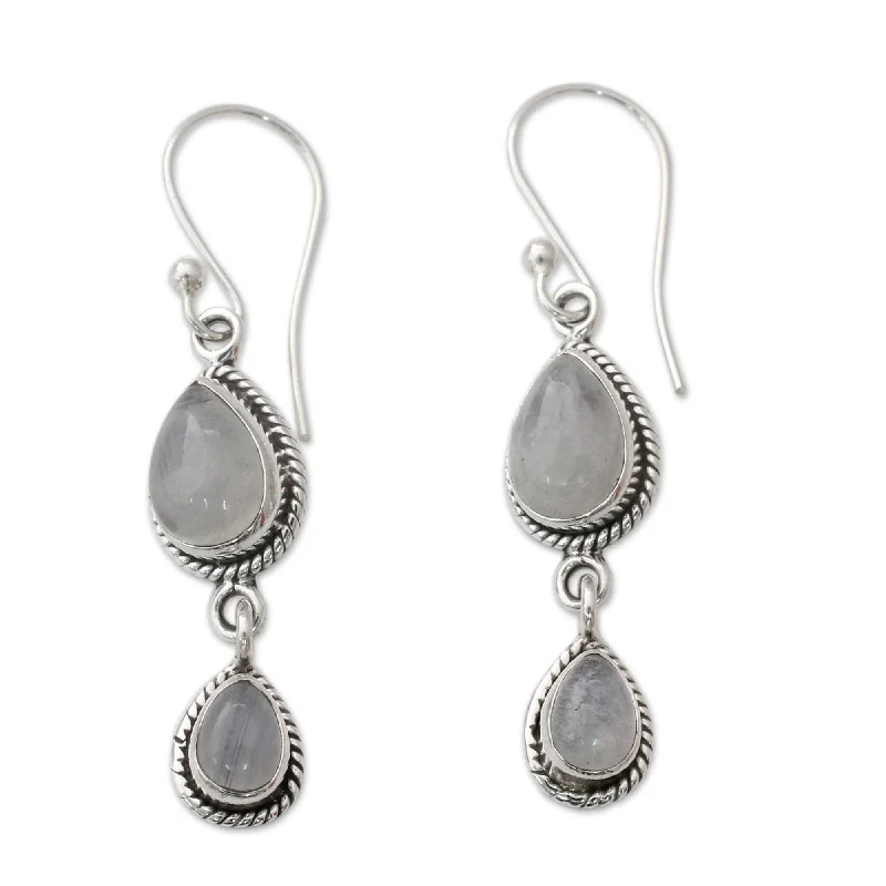 Handmade Misty Teardrops Sterling Silver Moonstone Earrings (India)